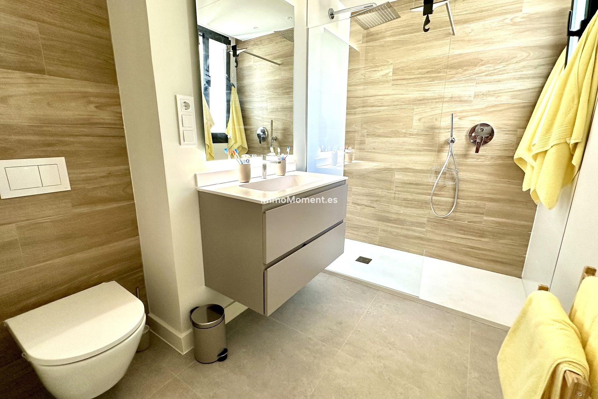 Short Term Rentals - Apartment - Estepona