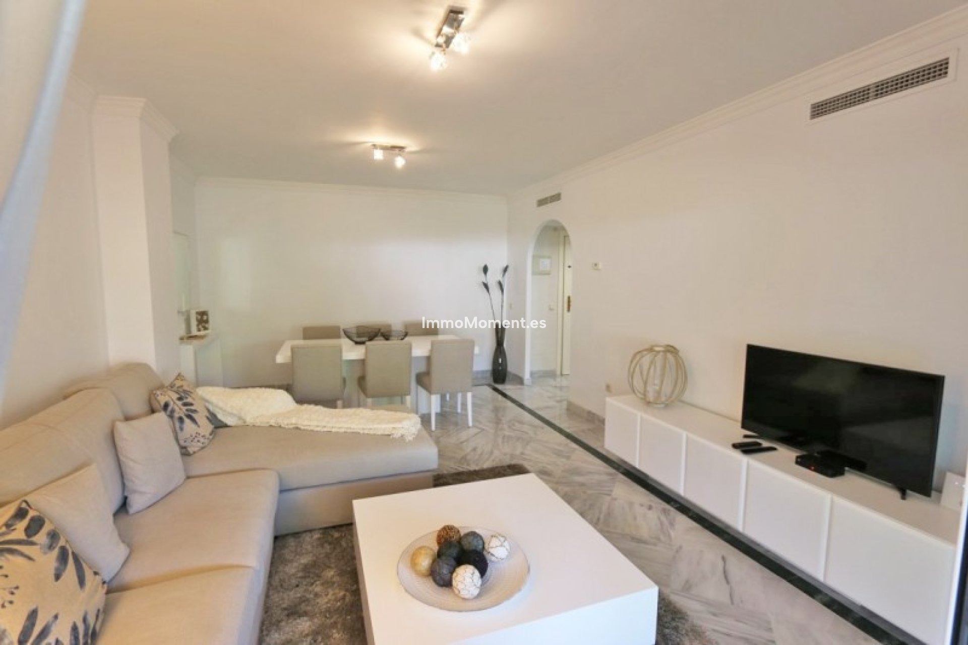 Short Term Rentals - Apartment - Marbella - Nueva Andalucía