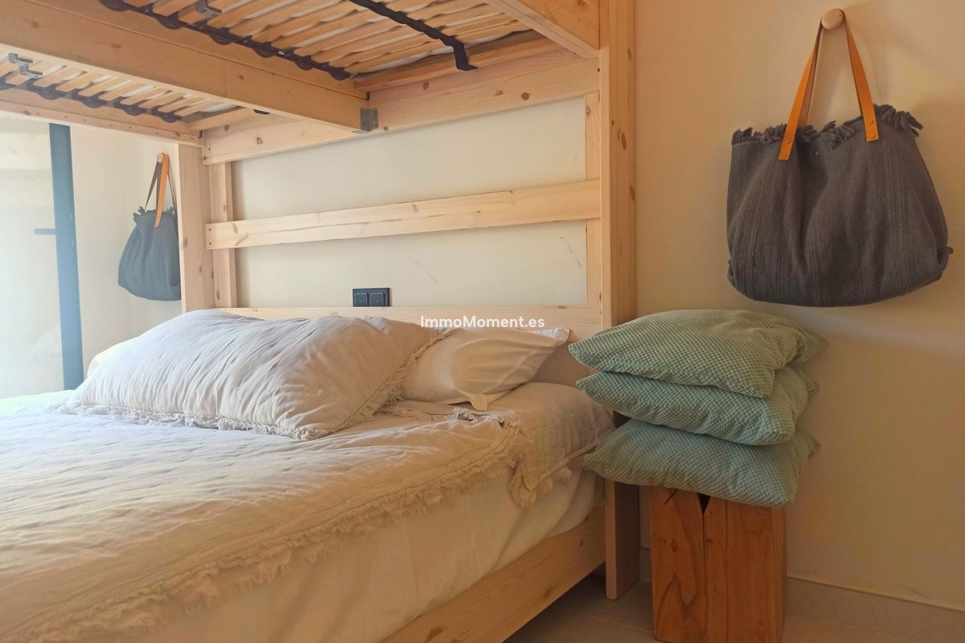 Short Term Rentals - Detached villa - Costalita