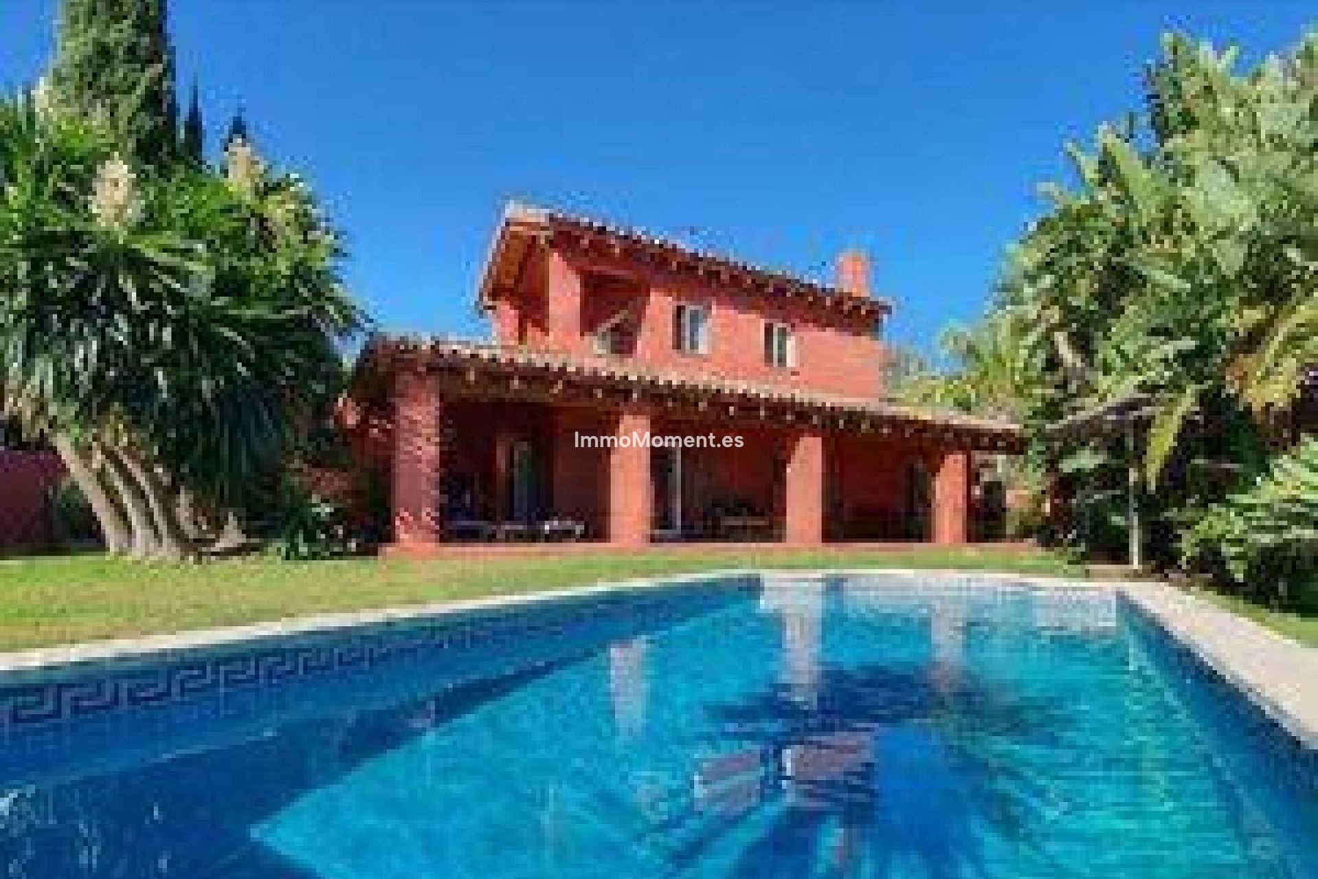 Short Term Rentals - Detached villa - Estepona - Atalaya