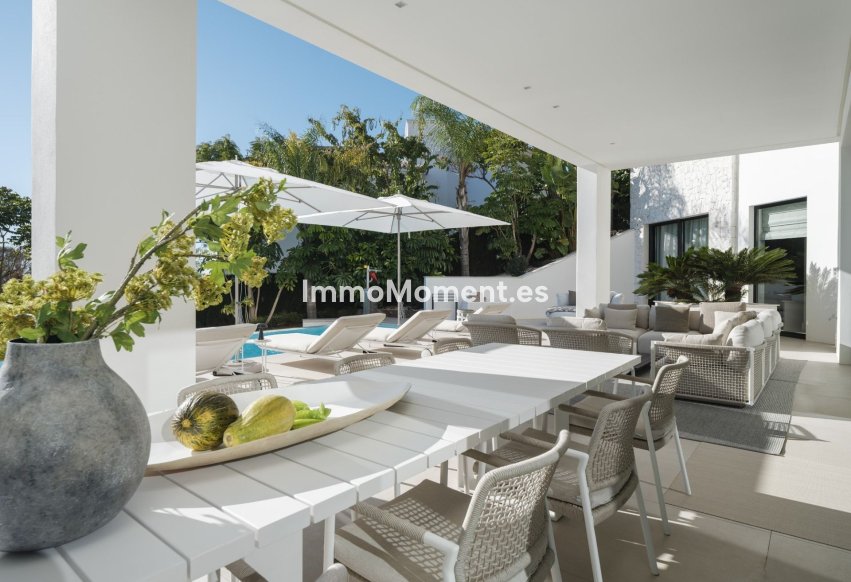 Short Term Rentals - Detached villa - Marbella - Río Real