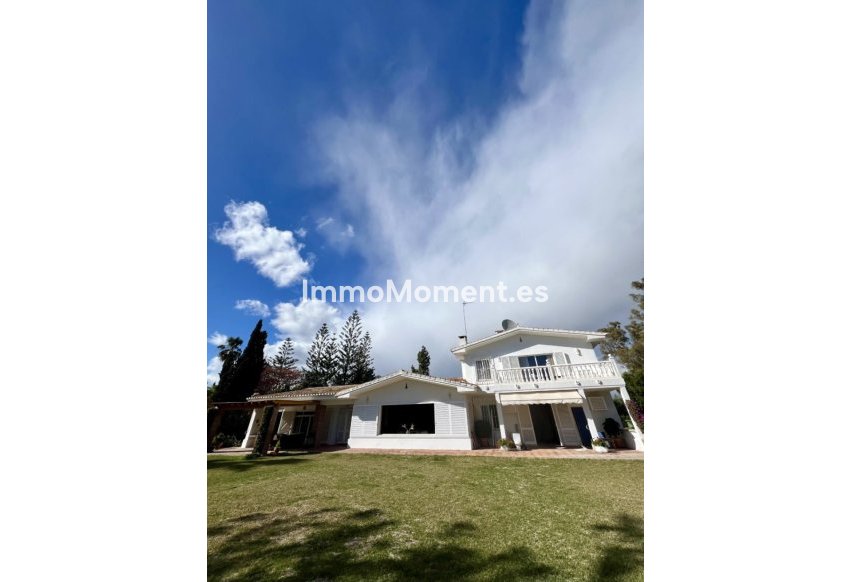 Short Term Rentals - Detached villa - Marbella