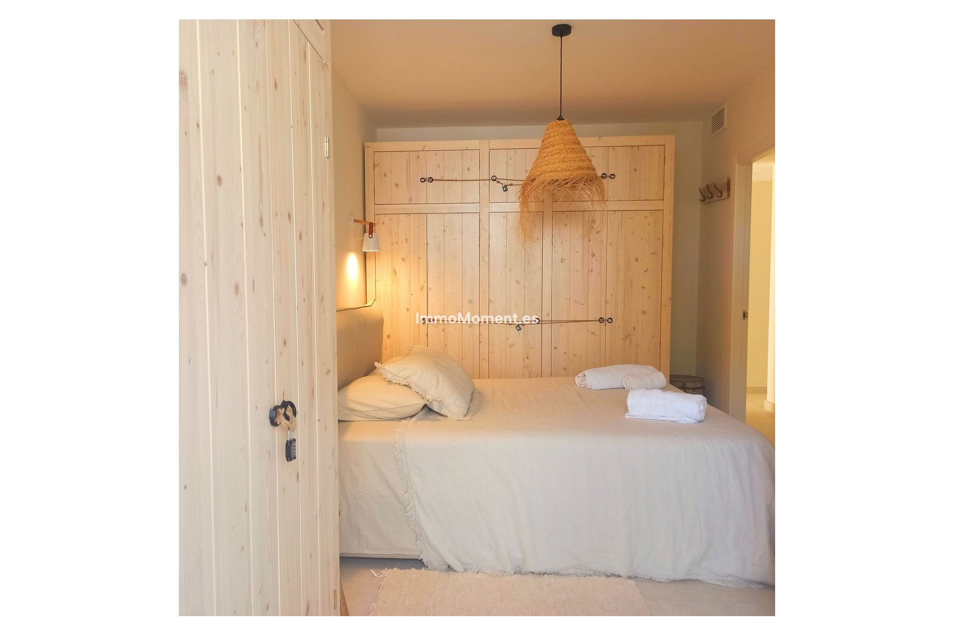 Short Term Rentals - Detached villa - New Golden Mile - Costalita