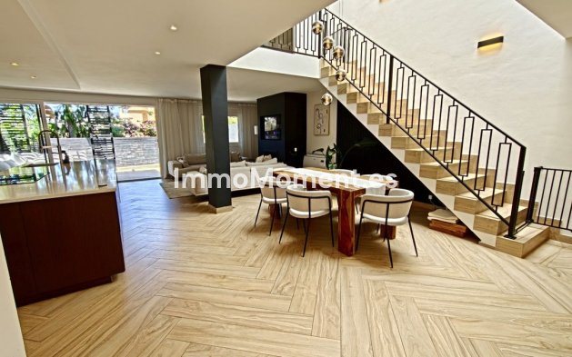 Townhouse - Resale - Estepona - Atalaya
