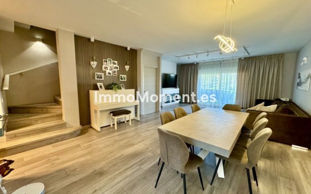 Townhouse - Resale - Estepona - Atalaya