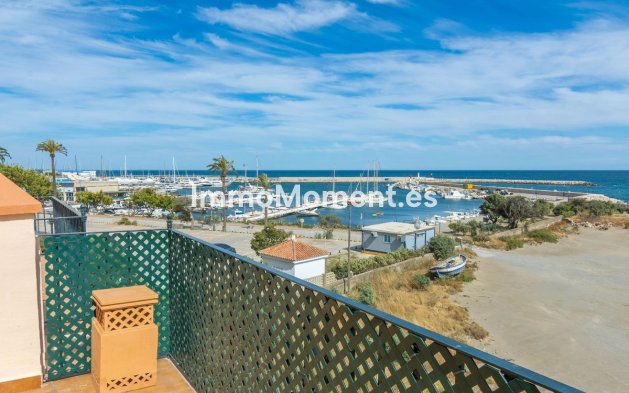 Townhouse - Resale - Estepona - Estepona Centro