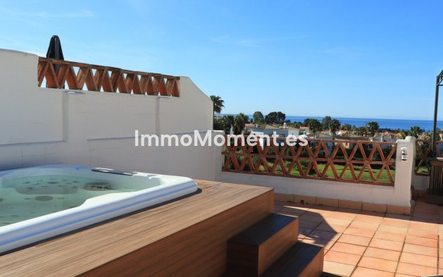 Townhouse - Resale - Estepona - Estepona Centro