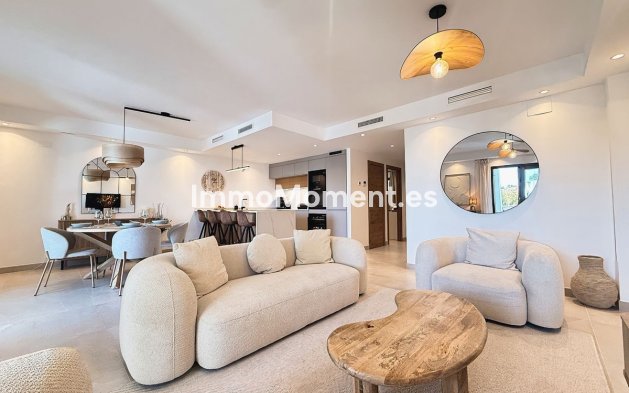 Townhouse - Resale - Estepona - Estepona Centro