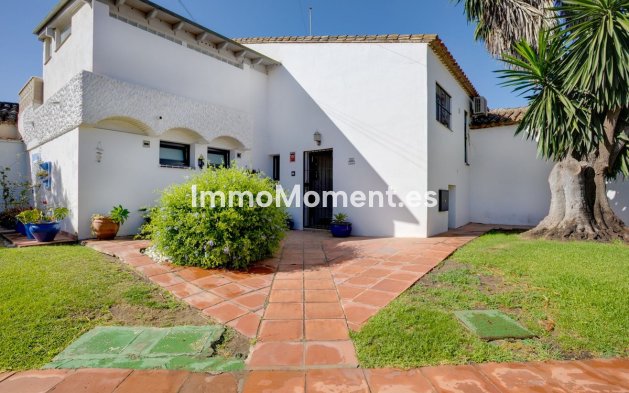 Townhouse - Resale - Estepona - Estepona Centro