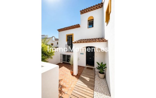 Townhouse - Resale - Marbella - Costabella