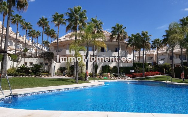 Townhouse - Resale - Marbella - Las Chapas