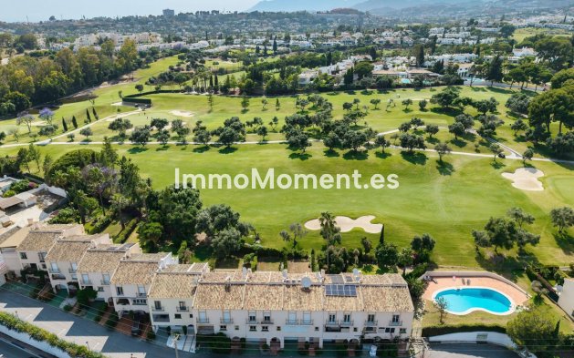Townhouse - Resale - Marbella - Nueva Andalucía
