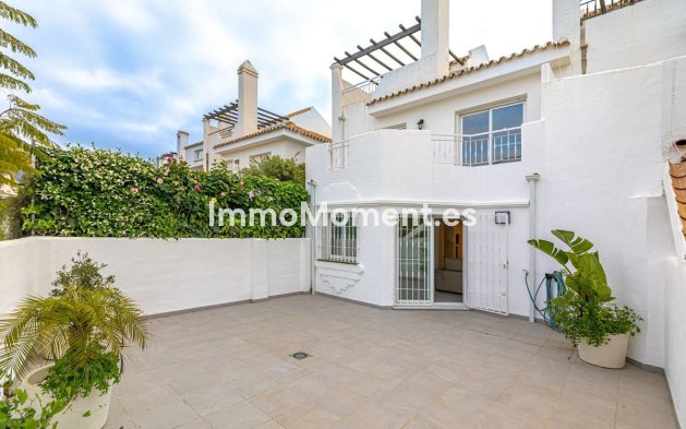 Townhouse - Resale - Marbella - Nueva Andalucía