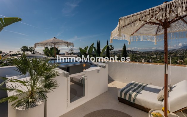 Townhouse - Resale - Marbella - Nueva Andalucía