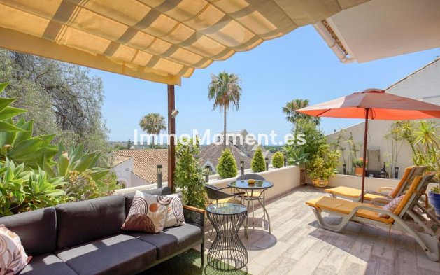 Townhouse - Resale - Marbella - Nueva Andalucía