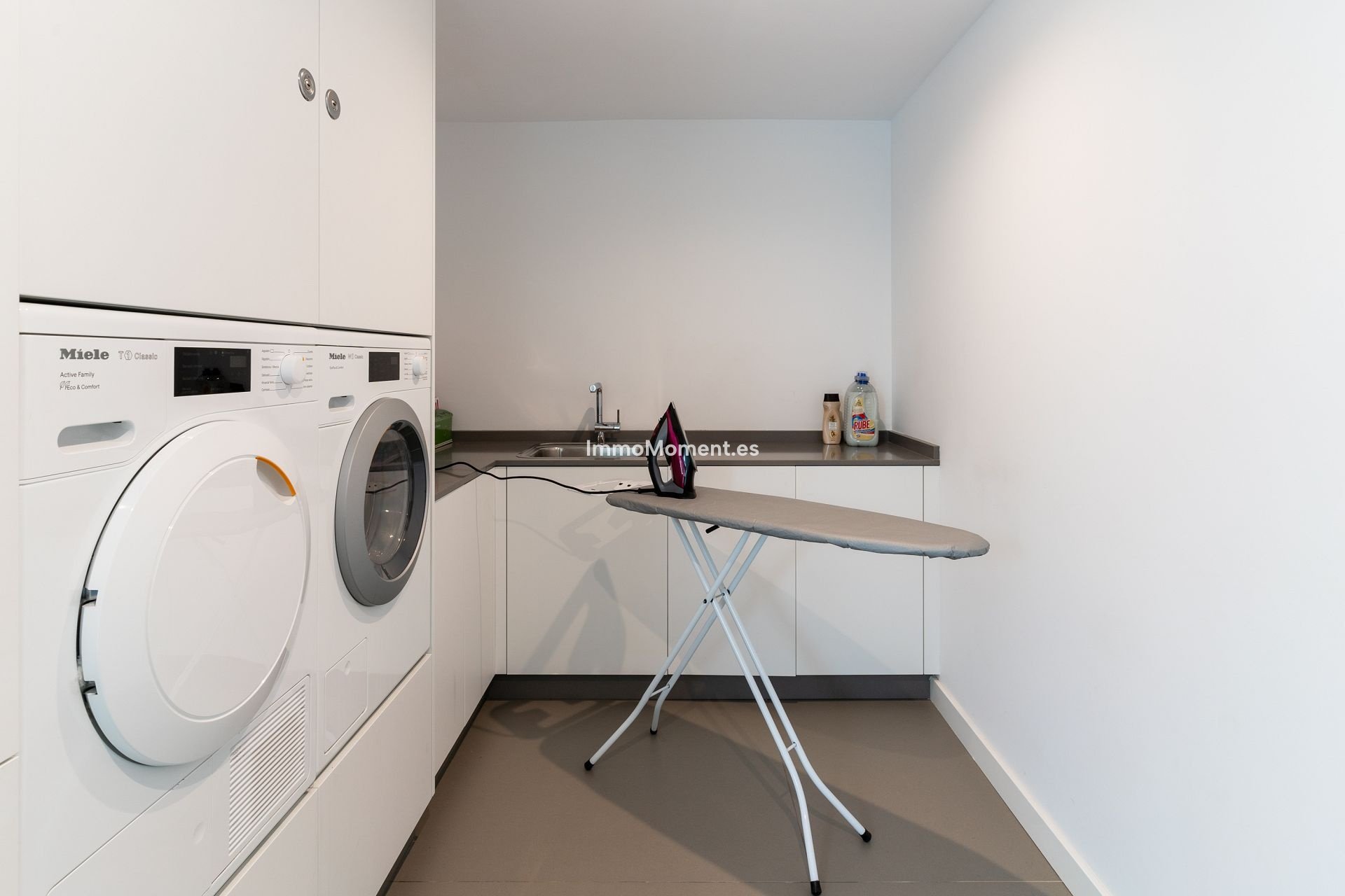 Vakantie verhuur - Vrijstaande villa - Estepona  - New Golden Mile