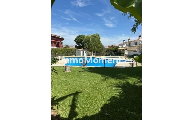 Villa - Bestaande woning - Binnenland  - Alhaurín de la Torre