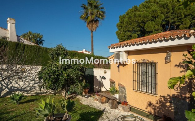 Villa - Bestaande woning - Binnenland  - Alhaurín el Grande Centro