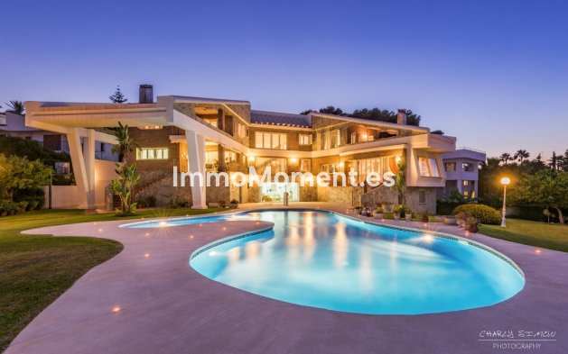 Villa - Bestaande woning - Binnenland  - Churriana