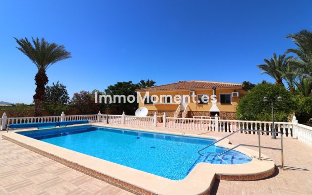 Villa - Bestaande woning - Catral - Catral Centro