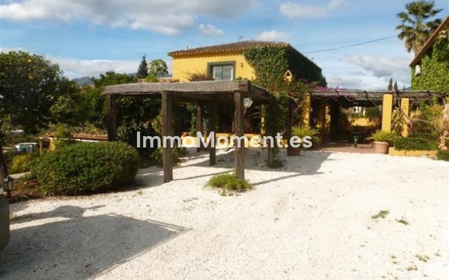 Villa - Bestaande woning - Estepona  - Estepona Centro