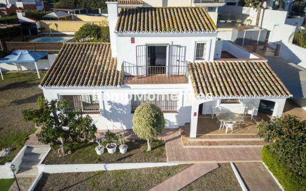 Villa - Bestaande woning - Estepona  - Estepona Centro