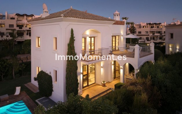 Villa - Bestaande woning - Estepona  - Estepona Centro