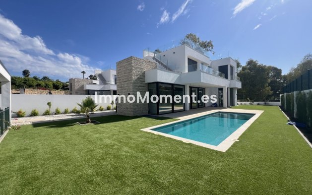 Villa - Bestaande woning - Estepona  - New Golden Mile