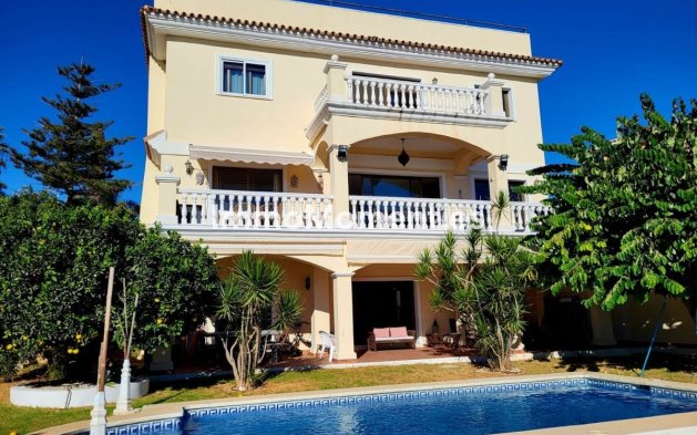 Villa - Bestaande woning - Marbella - Marbella Centro