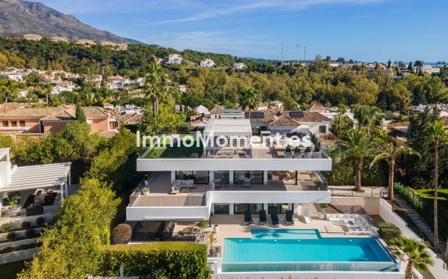 Villa - Bestaande woning - Marbella - Nueva Andalucía