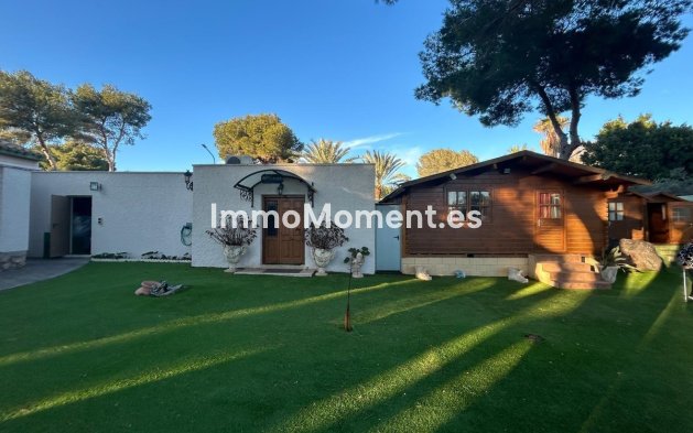 Villa - Bestaande woning - Orihuela - Campoamor