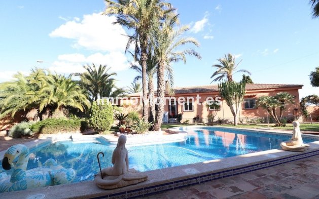 Villa - Bestaande woning - Torrevieja - El Chaparral