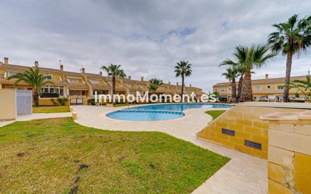 Villa - Bestaande woning - Torrevieja - Torrevieja Centro