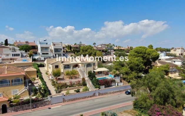 Villa - Bestaande woning - Torrevieja - Torrevieja Centro