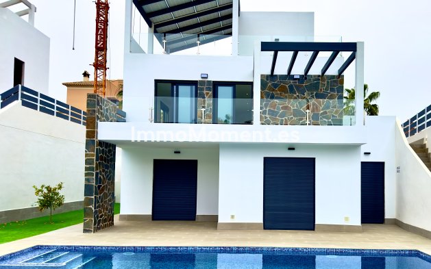 Villa independiente - Obra nueva - Ciudad Quesada - HBC-13108