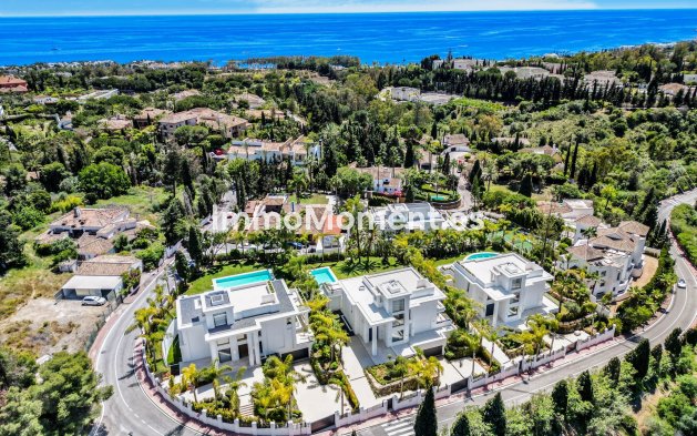 Villa independiente - Obra nueva - Marbella - Marbella