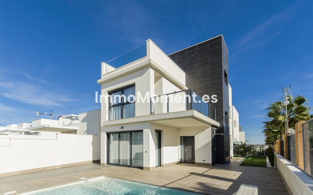 Villa independiente - Obra nueva - San Miguel de Salinas - HBC-48652