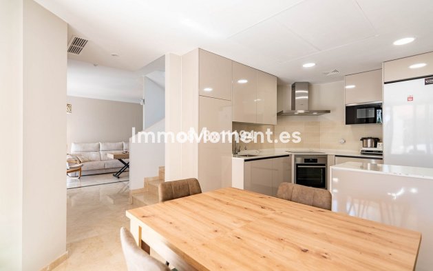Villa independiente - Reventa - Casares - Casares Centro