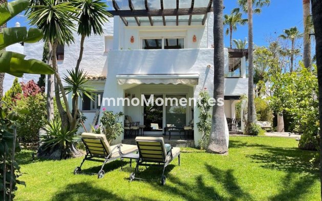 Villa independiente - Reventa - Estepona  - Costalita