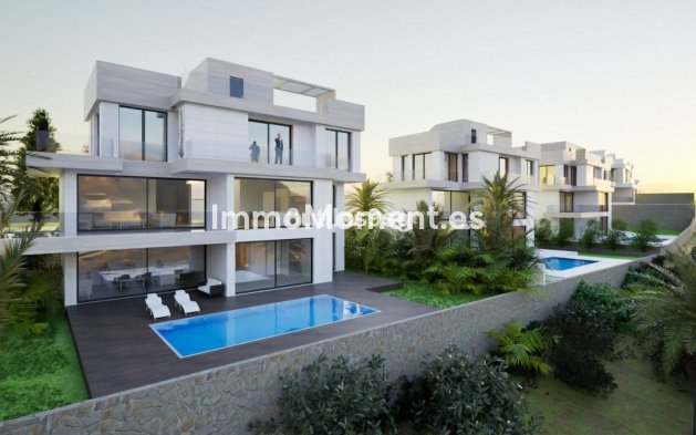 Villa independiente - Reventa - Estepona  - Estepona Centro