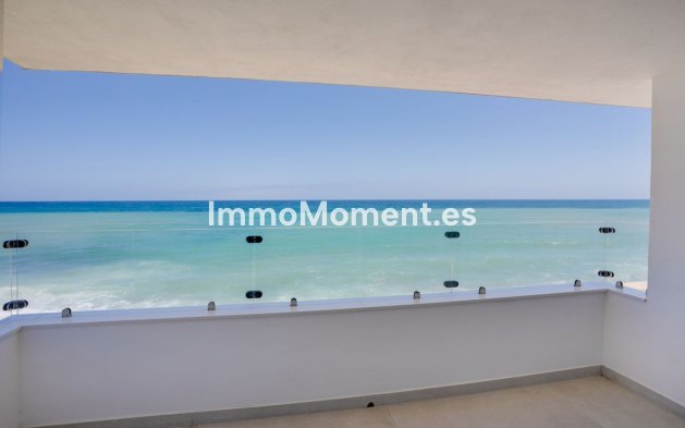 Villa independiente - Reventa - Estepona  - Estepona Centro