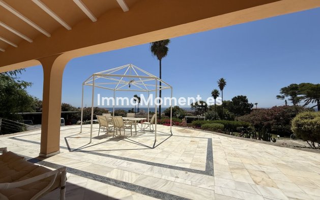 Villa independiente - Reventa - Estepona  - Estepona Centro
