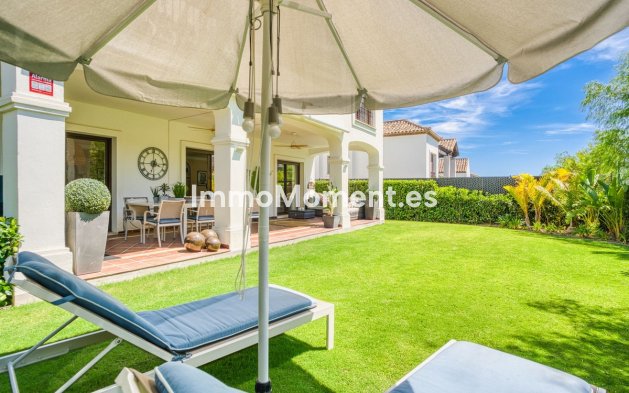 Villa independiente - Reventa - Estepona  - Estepona Centro
