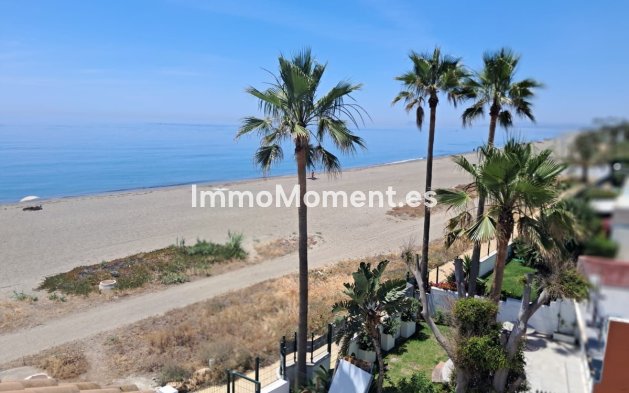 Villa independiente - Reventa - Estepona  - Estepona Centro
