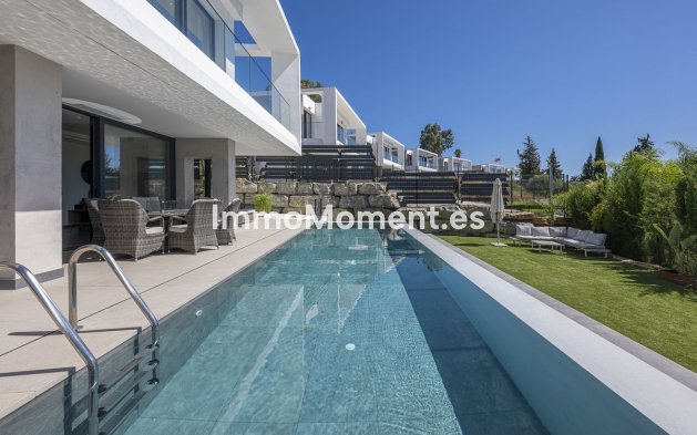 Villa independiente - Reventa - Estepona  - Valle Romano