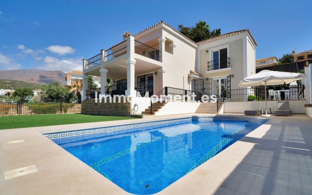 Villa independiente - Reventa - Estepona  - Valle Romano