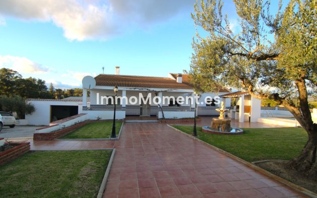 Villa independiente - Reventa - Interior  - Alhaurín el Grande Centro