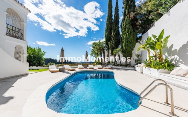 Villa independiente - Reventa - Interior  - Istán