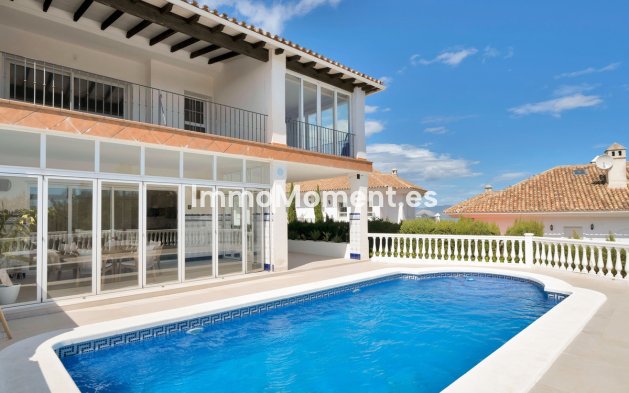 Villa independiente - Reventa - Marbella - La Mairena