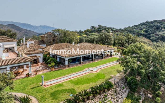 Villa independiente - Reventa - Marbella - La Mairena